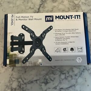 Mount It! MI 2042L Full-Motion TV & Monitor Wall Mount